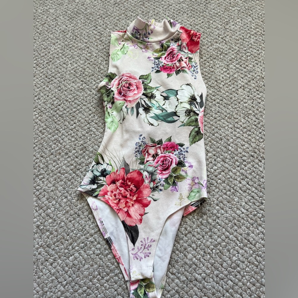 Open back floral bodysuit
